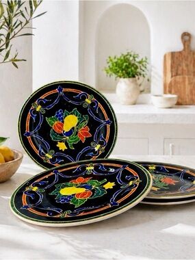 Victoria Beale Napoli 9030 Salad Plates 7.75” Black Fruit Set of 4 Vintage